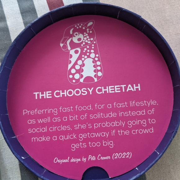 Ertswilder brooch BNWT - Picture 3 of 4